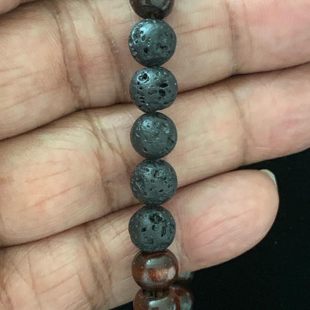 Bracelet Lava Volcanic Stone - Picture 3 of 3